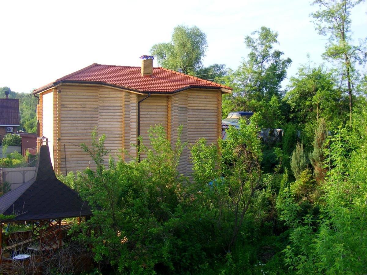 Green Style Kyiv Exterior photo